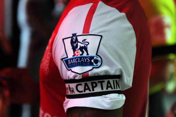 arsenalcaptainarmband1705